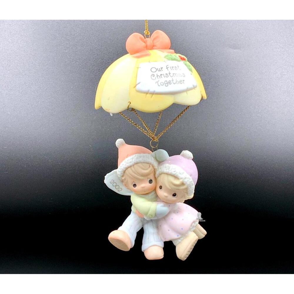Rare Precious Moments Christmas Ornament 1st Christmas Together Parachuting Duo
